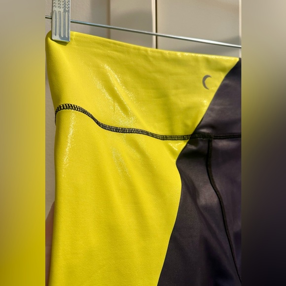 Zyia Light n Tight metallic size 12 EUC - Picture 5 of 5